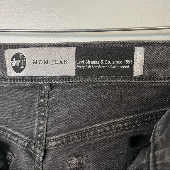 Levi's Silvertab High Waisted Mom Jean Black Jeans Womens Size 30x27 Baggy Dark - Picture 3 of 11
